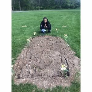 Meet your Posher, Devin